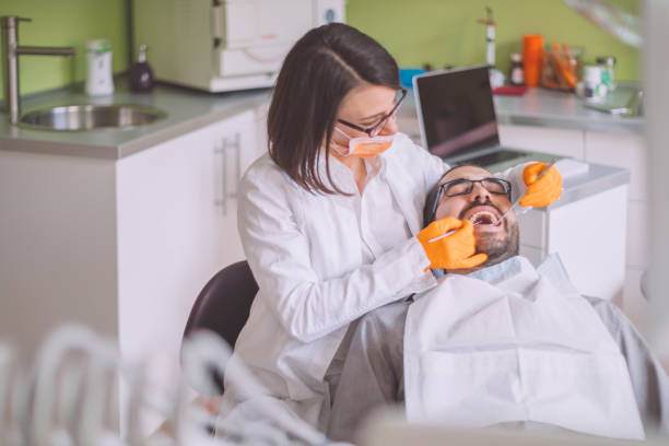 Best Cracked Tooth Emergency Dentist  in Eureka, CA